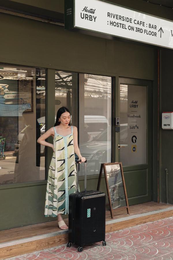 Hostel Urby Bangkok Zewnętrze zdjęcie