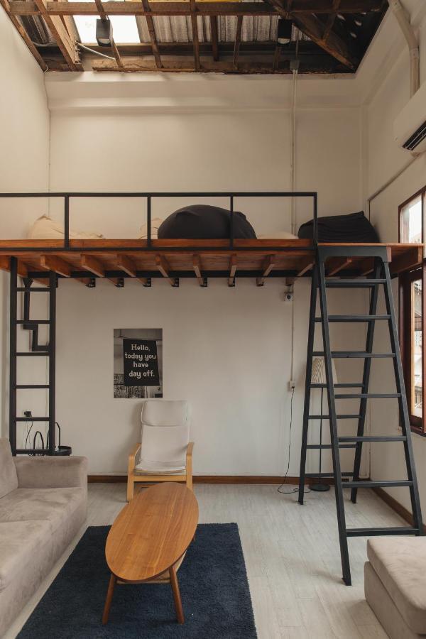 Hostel Urby Bangkok Zewnętrze zdjęcie